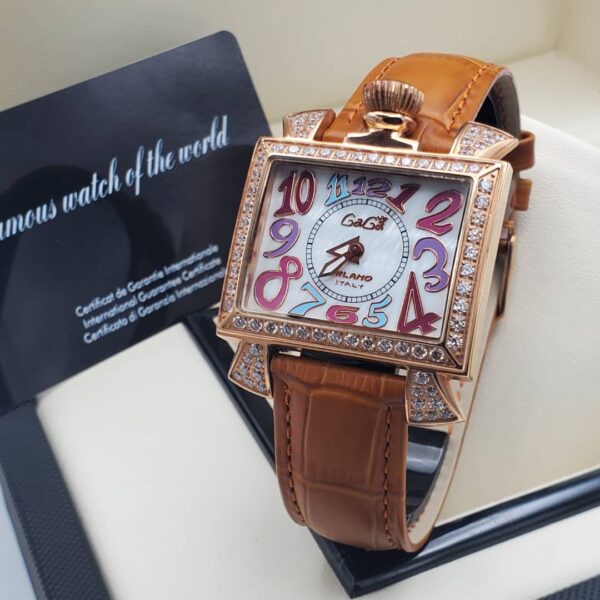Gaga Milano Unisex Leather Watch